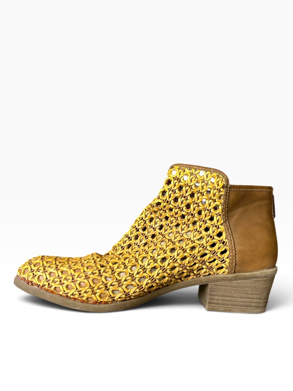 Dolce Vita Koda Basket Weave Ankle Boots Tan Size 9.5